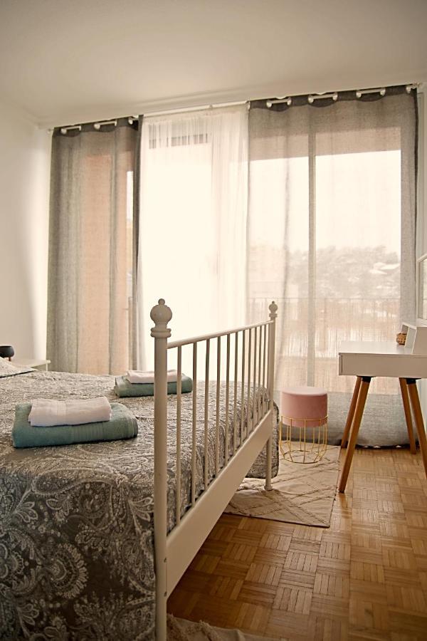 Bergson Top - Appart 80M2, 2 Grandes Chambres, Entierement Renovee Et Equipee, Lumineux, Wifi, Balcon, Calme, Vue Imprenable Saint-Etienne  Ngoại thất bức ảnh