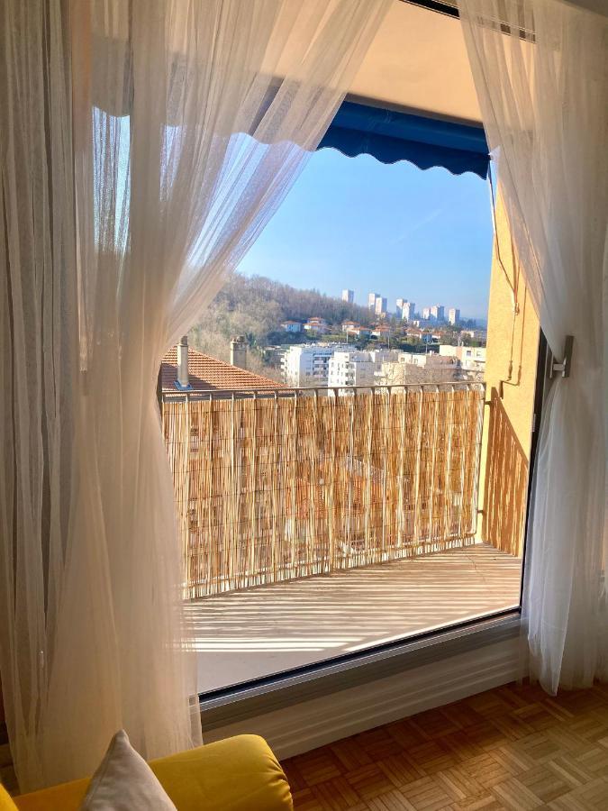 Bergson Top - Appart 80M2, 2 Grandes Chambres, Entierement Renovee Et Equipee, Lumineux, Wifi, Balcon, Calme, Vue Imprenable Saint-Etienne  Ngoại thất bức ảnh